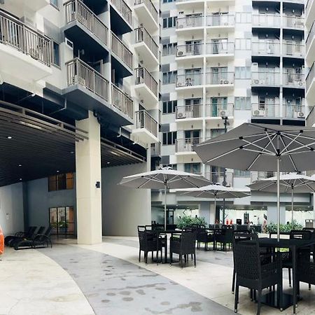 S Residences-Moa Manila Exteriér fotografie